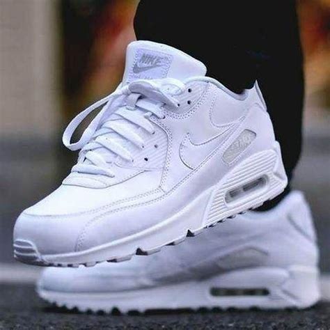 Air max branco masculino .